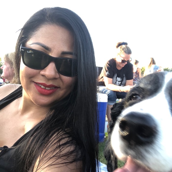 Meet your Posher, Tina - Picture 5 of 7